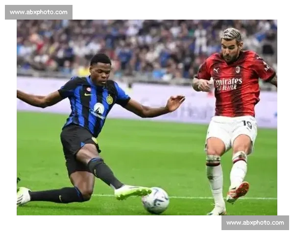 高清足球直播PC版免费在线观看畅享全球赛事精彩瞬间 - 副本 (4) - 副本